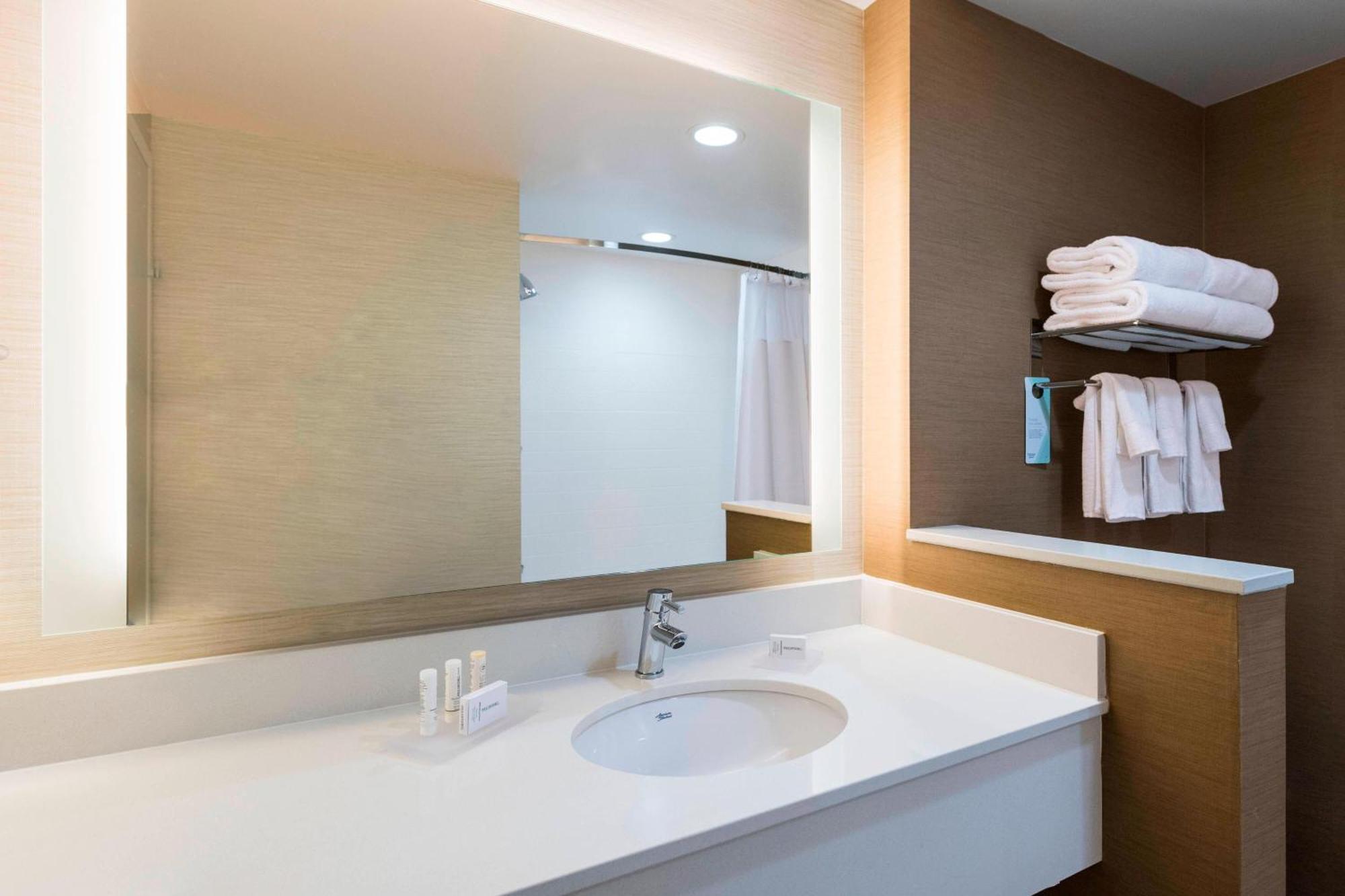 Fairfield Inn & Suites By Marriott Dallas Waxahachie Ngoại thất bức ảnh