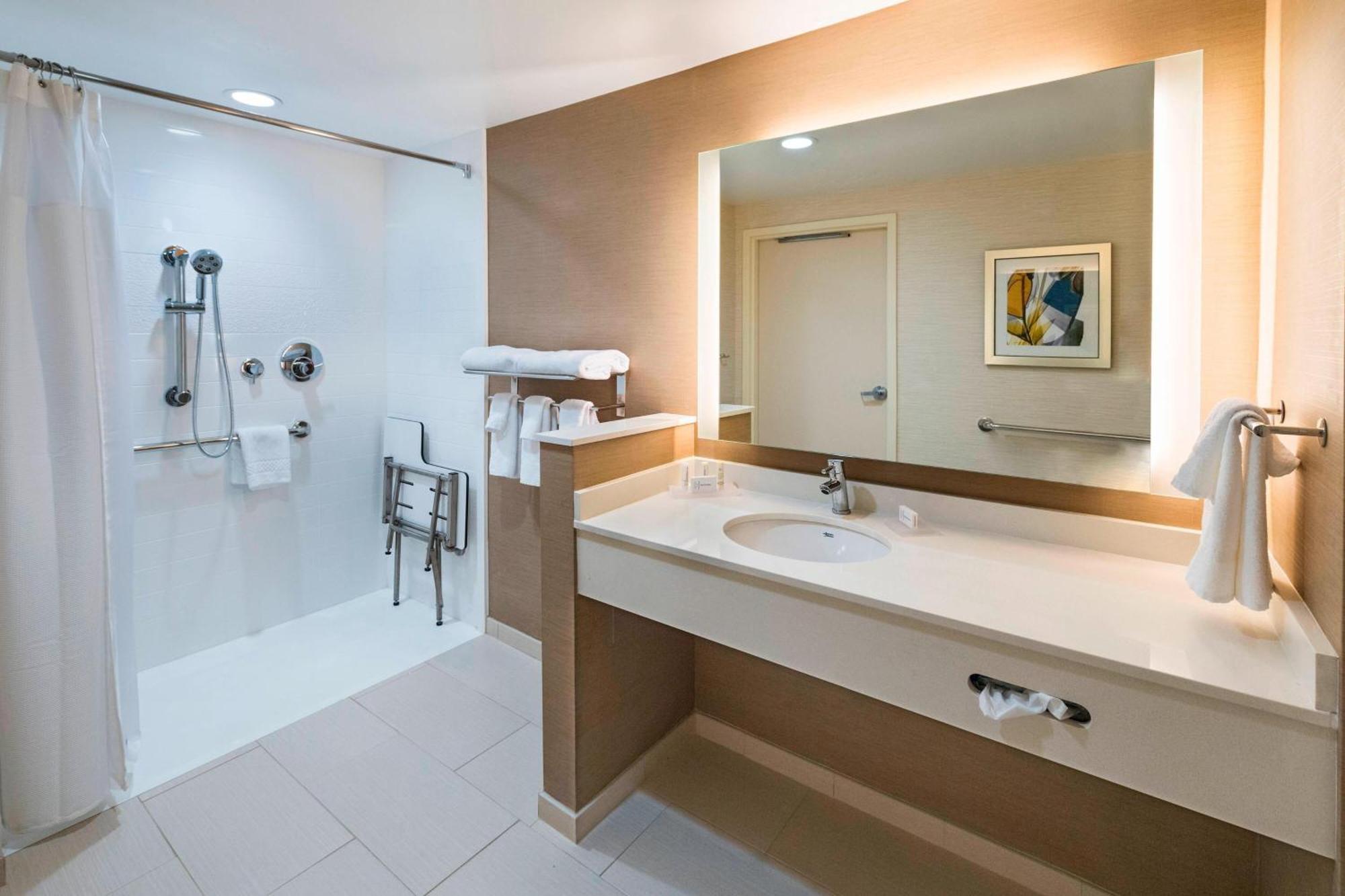 Fairfield Inn & Suites By Marriott Dallas Waxahachie Ngoại thất bức ảnh